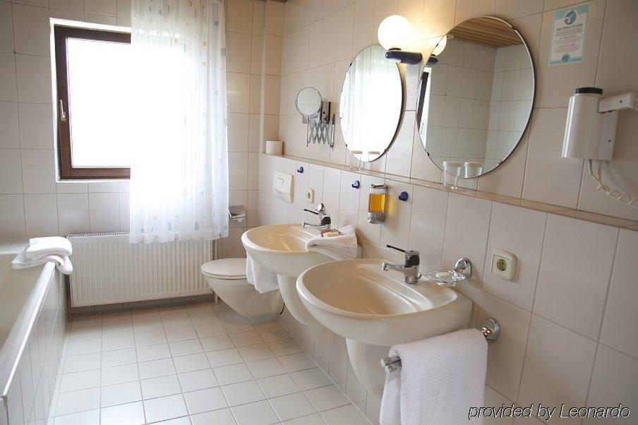 Hotel Bären Gärtringen Kamer foto