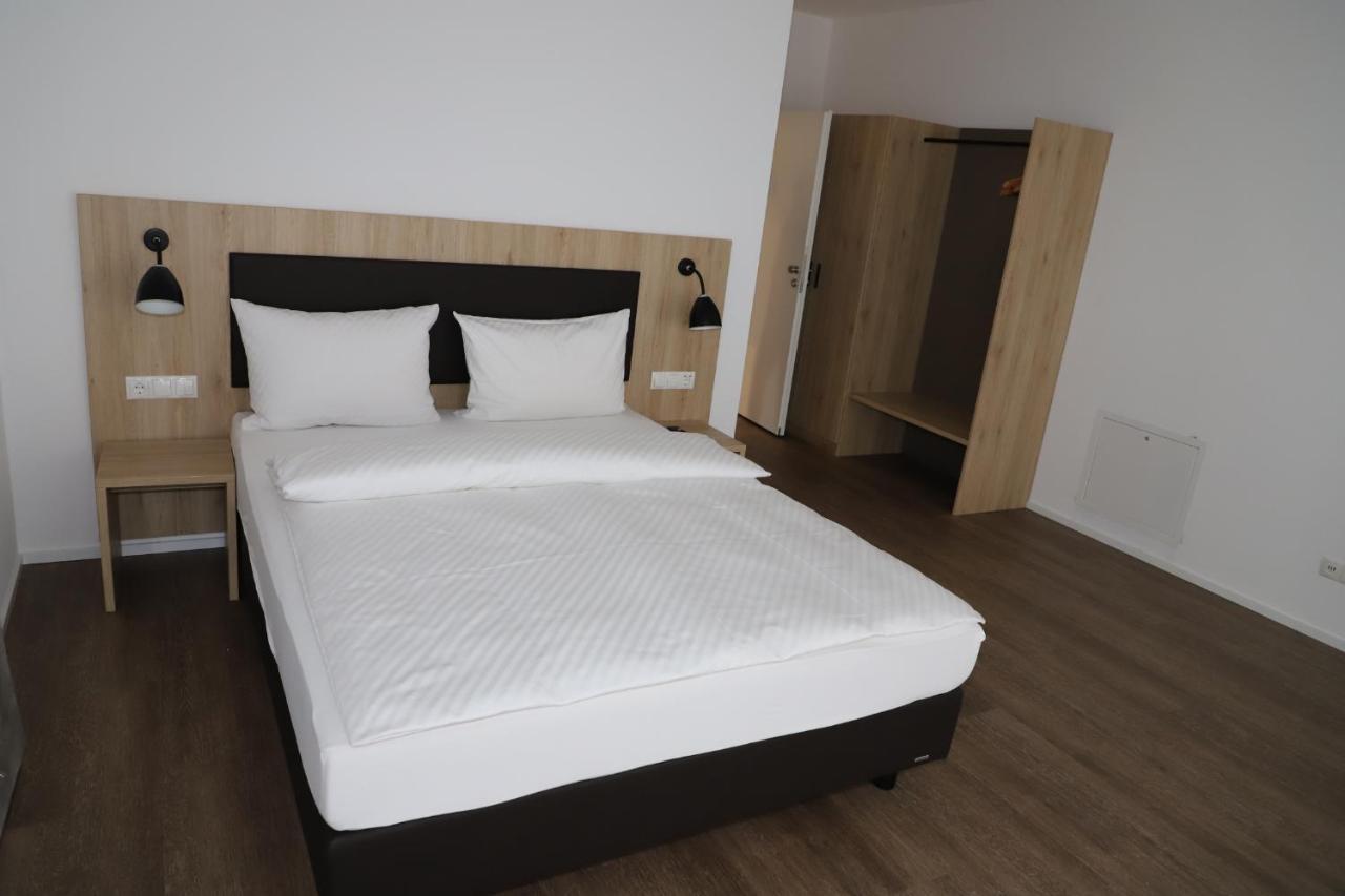 Hotel Bären Gärtringen Buitenkant foto